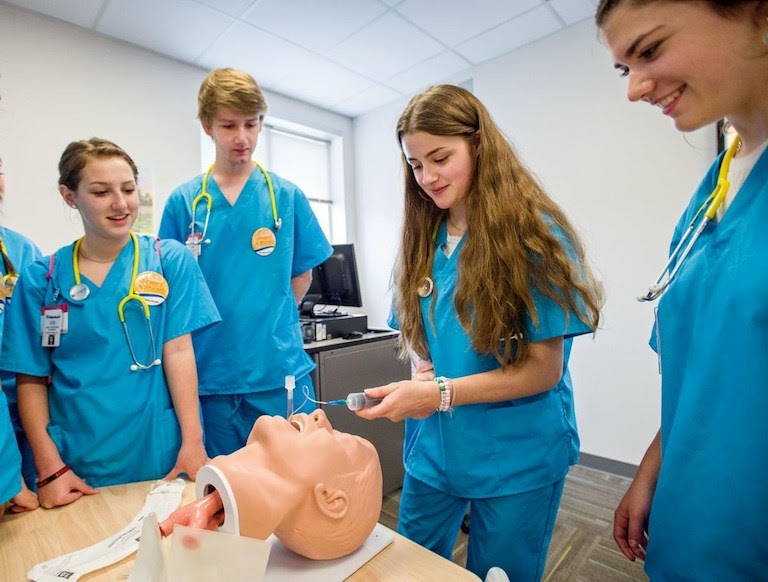 co nen di duc lam dieu duong khong 3