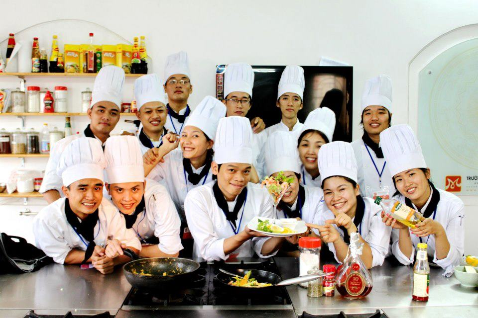 du hoc nghe duc nganh nau an