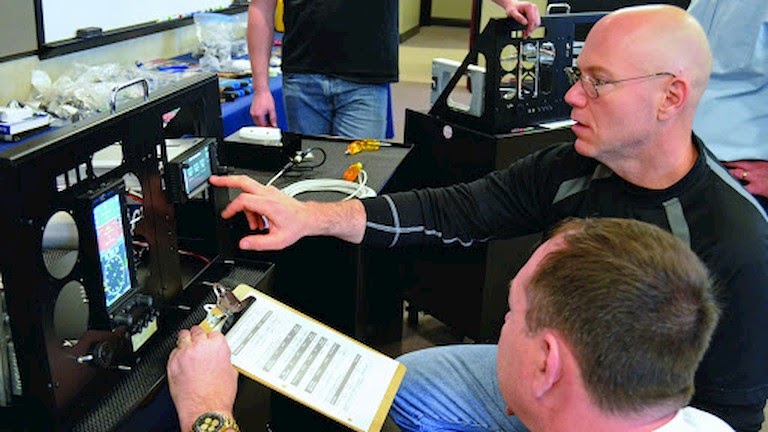 hoc co khi dien tu tai duc co tot khong 02