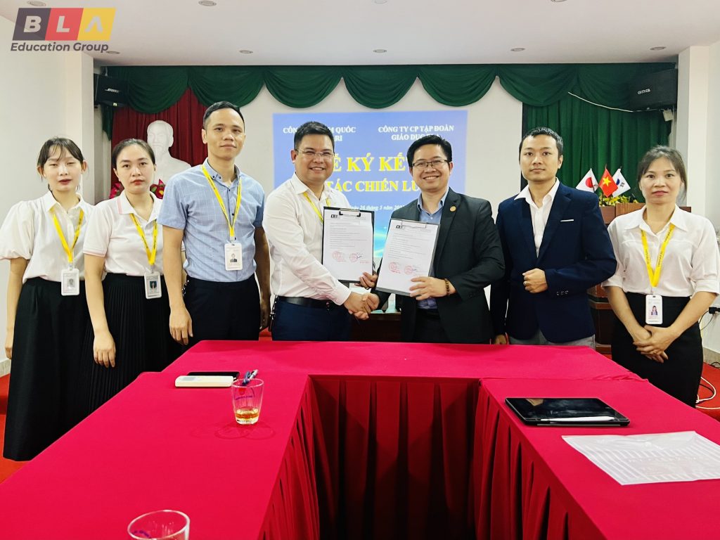 z4385544904154 cdcb2933504d130bdea1ec40abd818c6